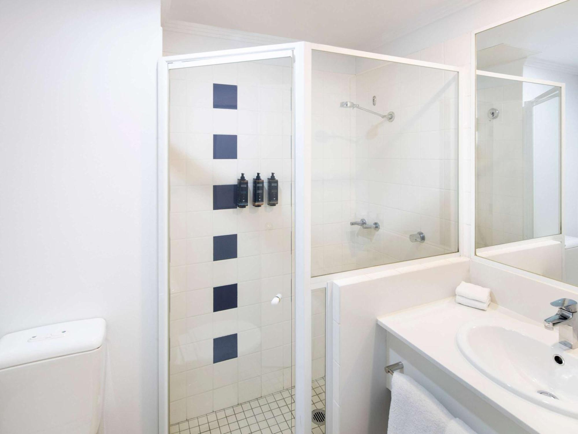 Mercure Brisbane Garden Hotel
