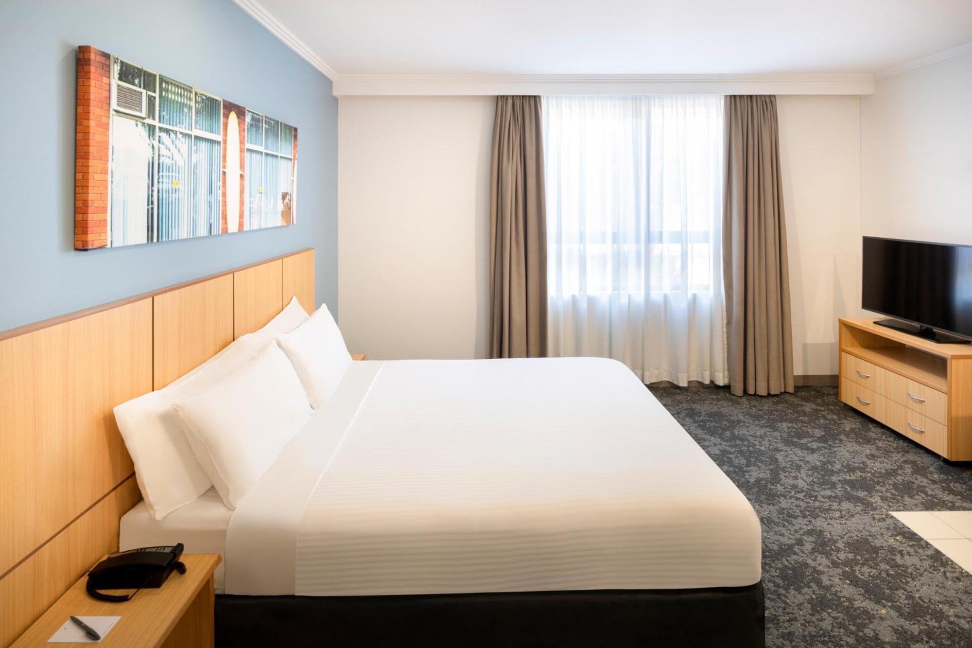 Mercure Brisbane Garden 4* Upper Mount Gravatt