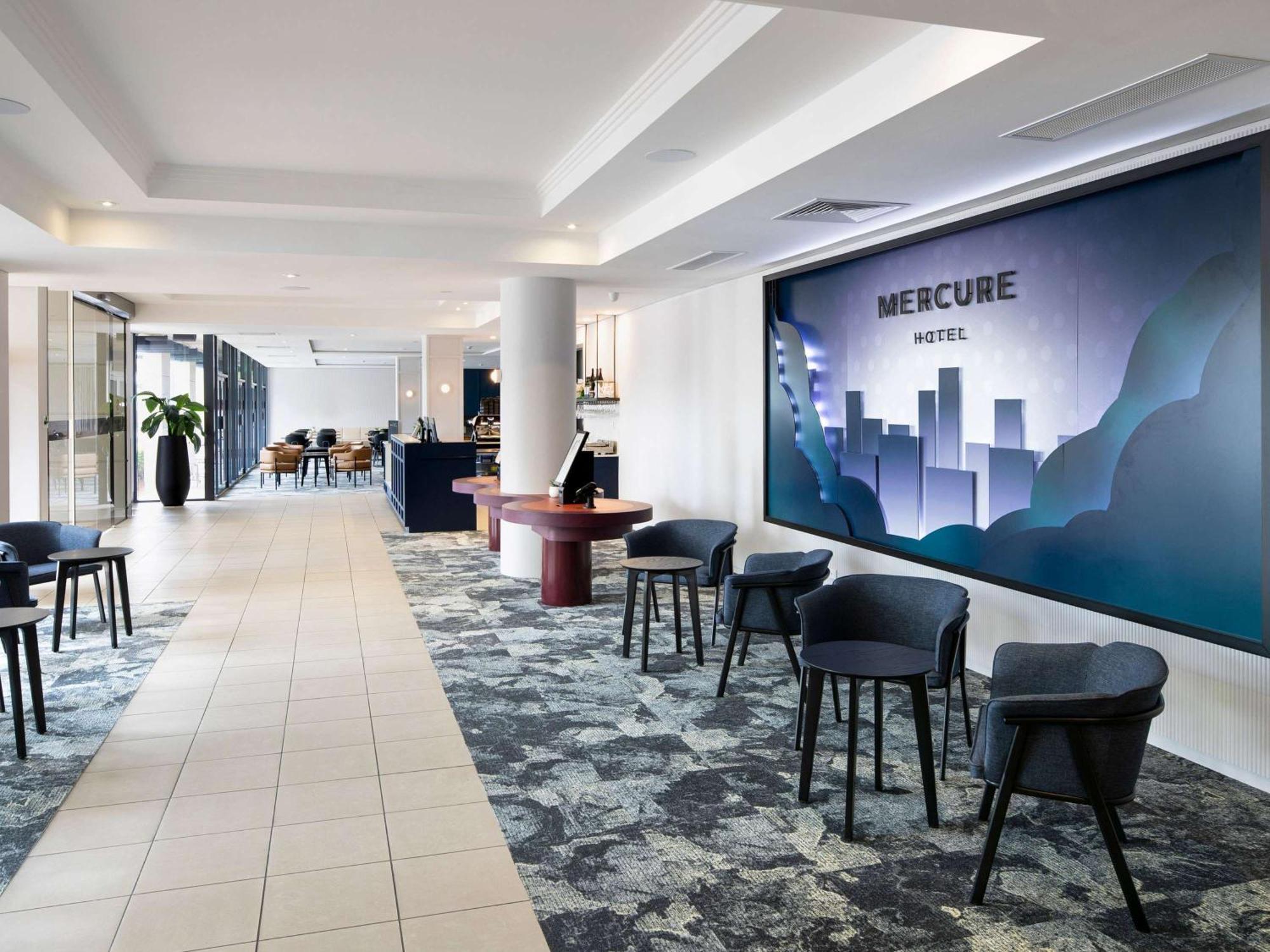 Mercure Brisbane Garden Hotel 4*